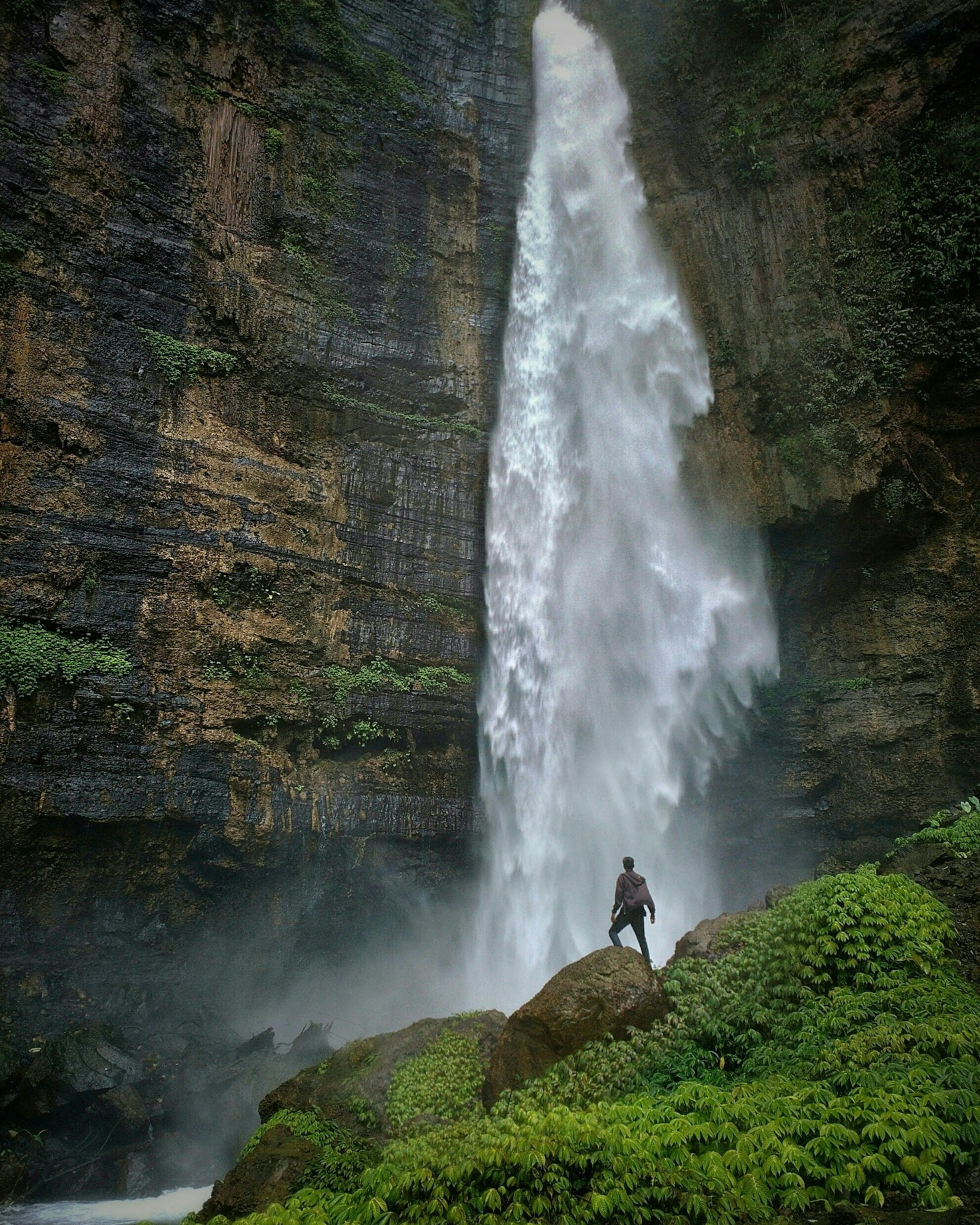 Exploring the World Sustainably and Meaningfully